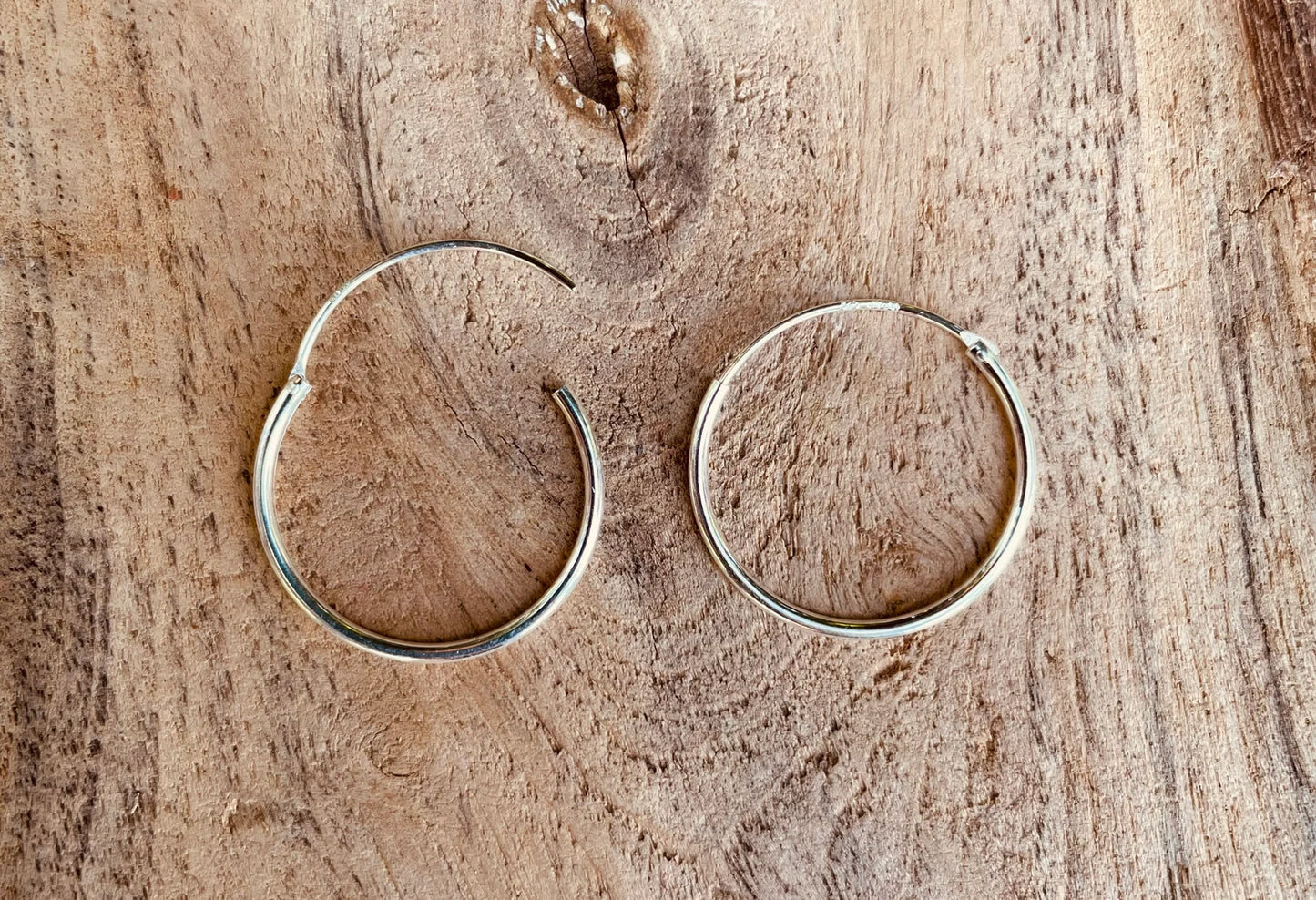 EARRINGS HOOPS SILVER
